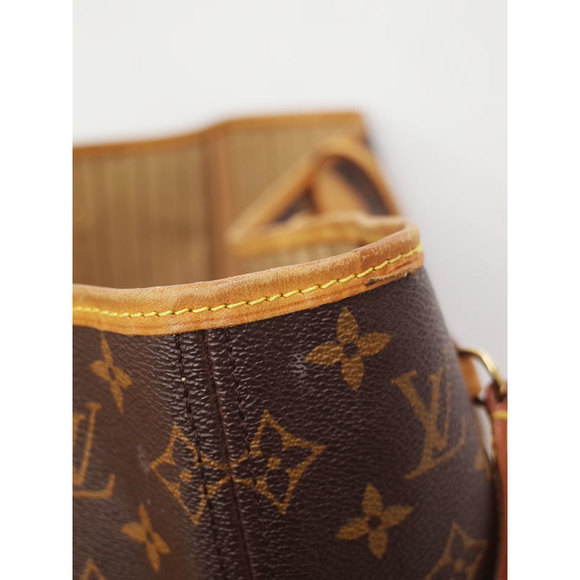 Louis Vuitton GM Bag Neverfull Monogram Tote - Picture 5 of 8